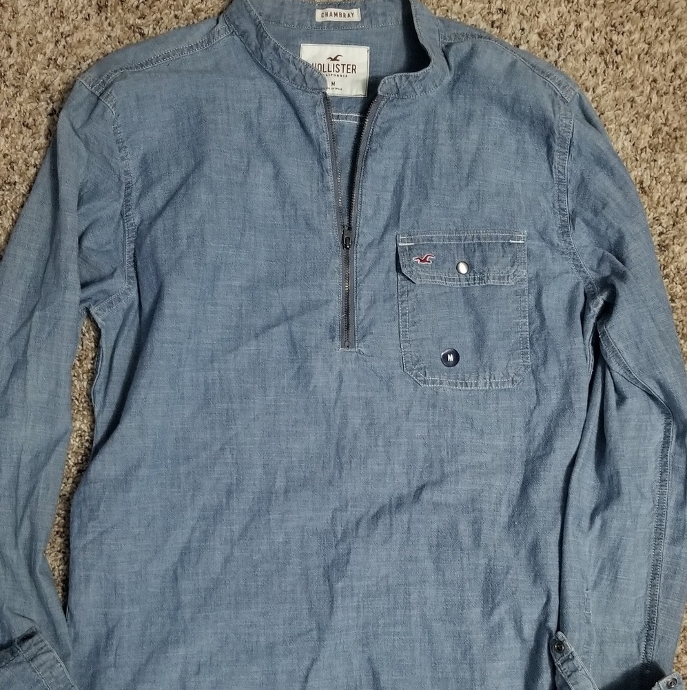 Hollister Chambray shirt